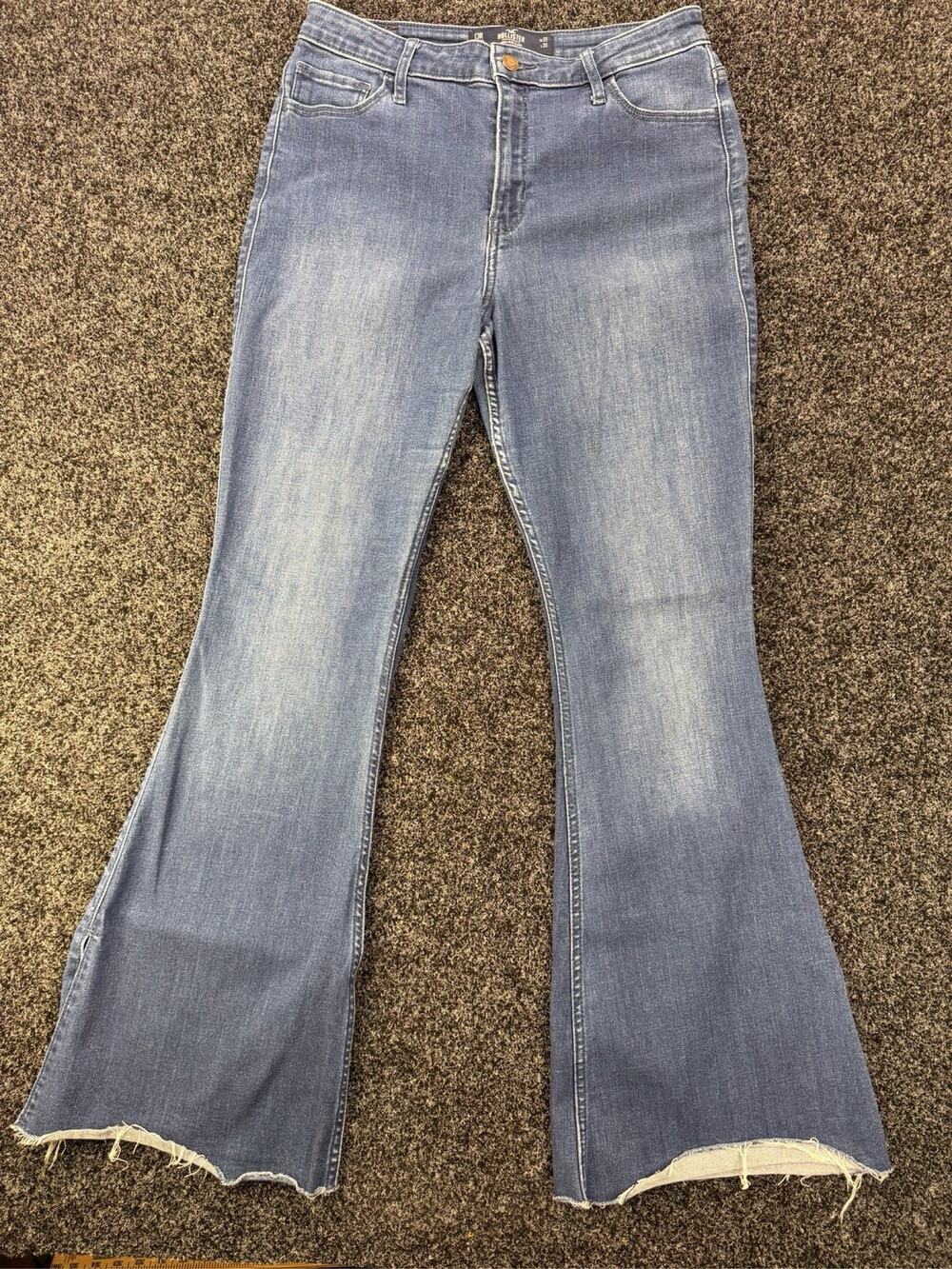 Hollister High-Rise Flare Jeans Womens 13R W31 Blue Stretch Raw Hem